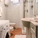 - Casale Con Piscina E Splendida Vista Villa
