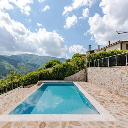 Villa - Casale Con Piscina E Splendida Vista