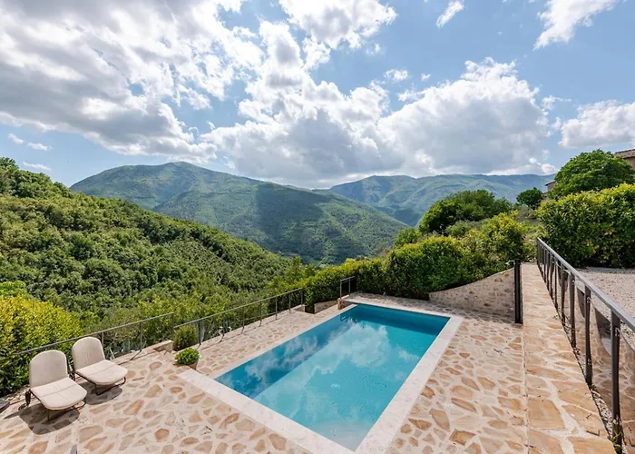 ヴィラ - Casale Con Piscina E Splendida Vista