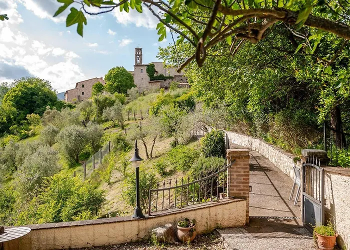 - Casale Con Piscina E Splendida Vista ヴィラ