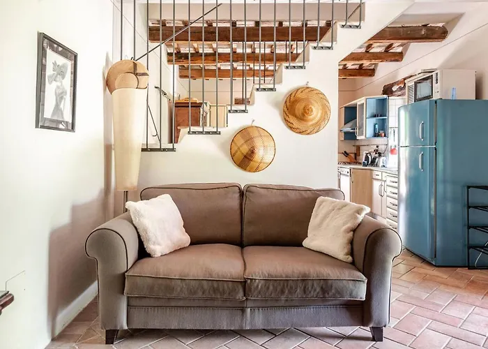 ヴィラ - Casale Con Piscina E Splendida Vista Scheggino